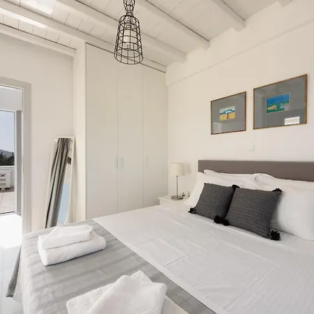 Isterni Paros Isterni (Paros)