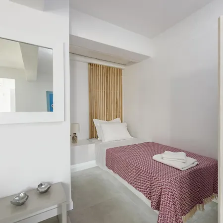 Isterni Paros Isterni (Paros)