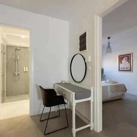 Villa Isterni Paros *