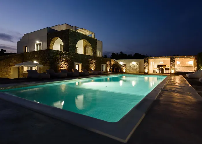 Isterni Paros * Isterni (Paros)